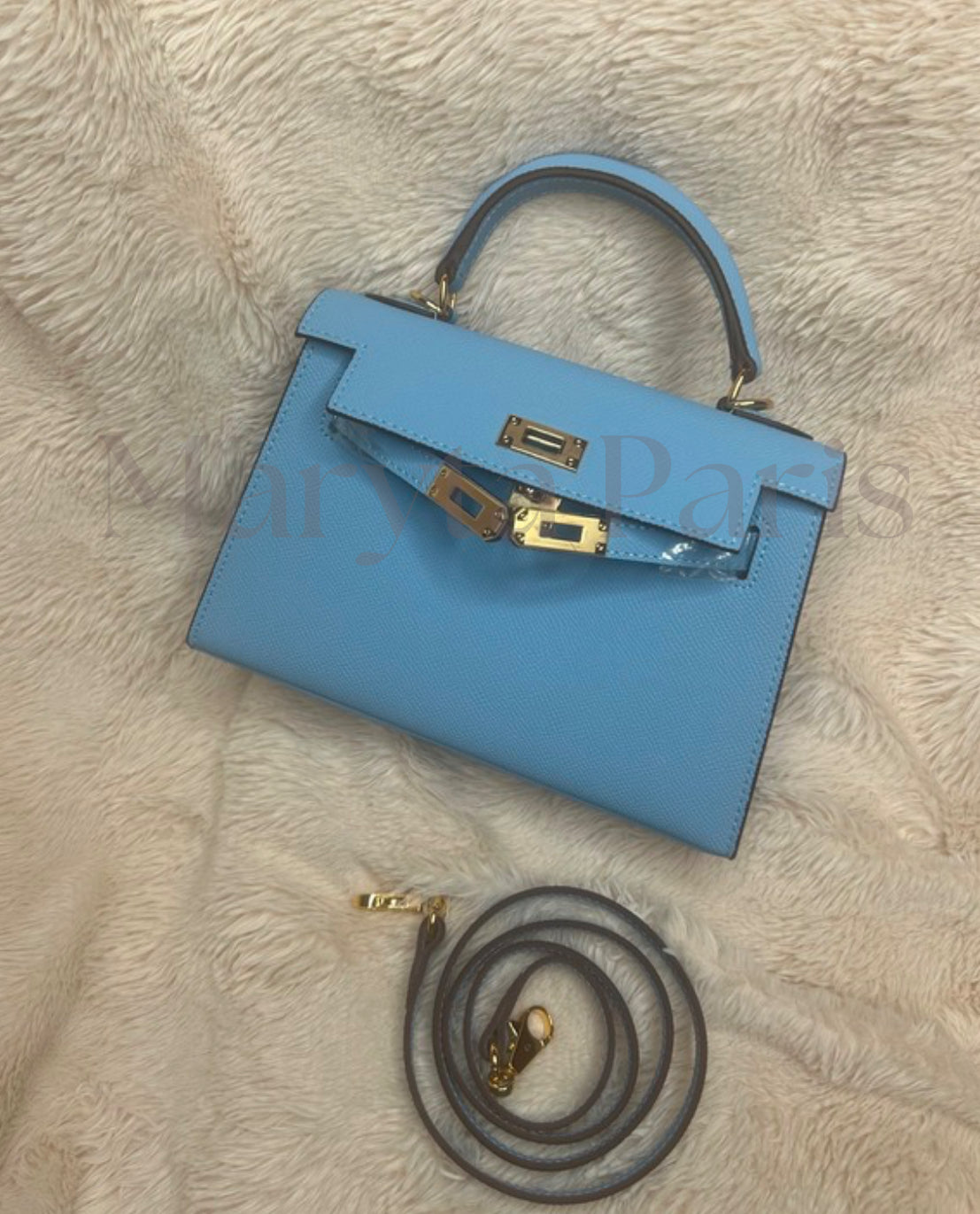 Nina Bleu ciel
