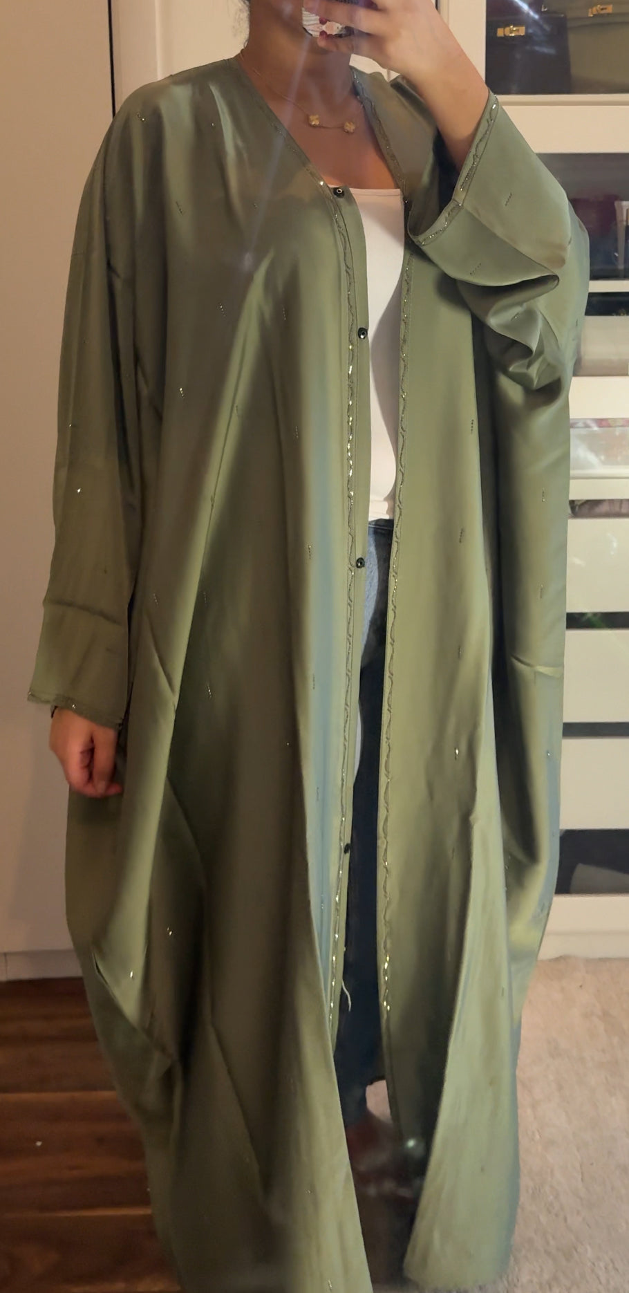 Abaya kaki